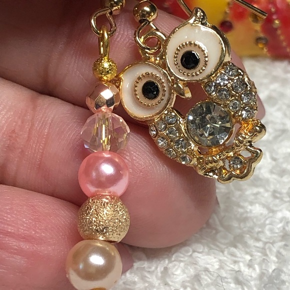 🦉Cute mismatched OWL earrings in gold accents, pretty/fun - Picture 5 of 7